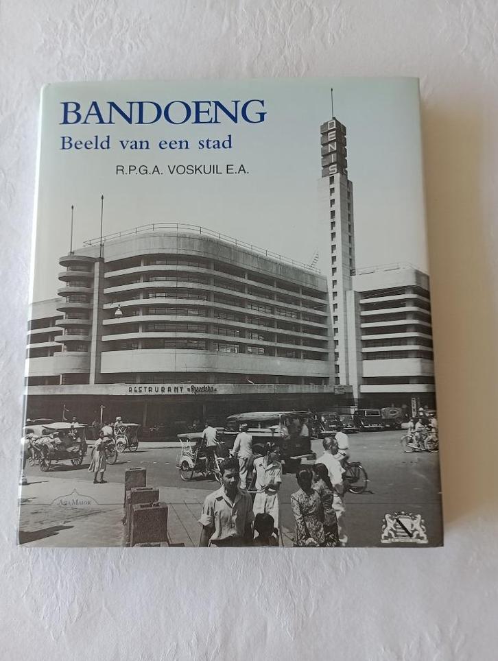 BANDOENG  Beeld van een stad Ned. Indië, Boeken, Geschiedenis | Vaderland, Zo goed als nieuw, 20e eeuw of later, Ophalen of Verzenden