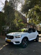 Volvo XC40 T5 Twin Engine Met 1 Jaar Garantie, Auto's, 1800 kg, Zwart, 1712 kg, 179 pk