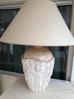 Fossiele tafellamp, Huis en Inrichting, Lampen | Tafellampen, Overige materialen, Manhattan style, fossiele Griekse meubels, Ophalen of Verzenden