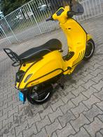 Vespa sprint 80, Ophalen, Zo goed als nieuw