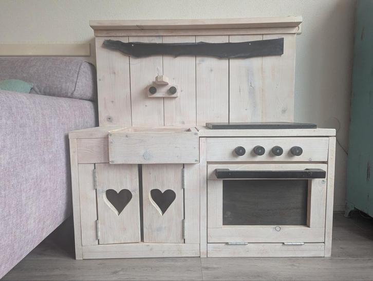 Steigerhout keukentje, Kinderen en Baby's, Speelgoed | Speelkeukens, Zo goed als nieuw, Ophalen