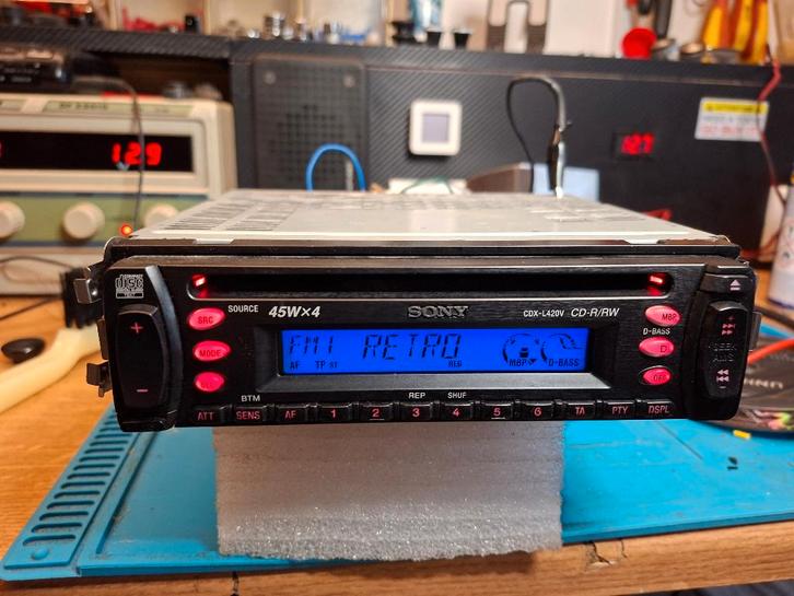Sony Cdx l420v l400x Xr-c5120 XT-11 autoradio cd retro, Auto diversen, Autoradio's, Gebruikt, Verzenden