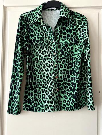 By Swan blouse M beschikbaar voor biedingen