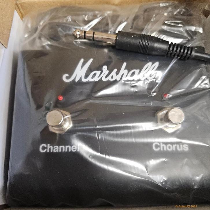 Marshall PEDL-00016 Channel / Chorus met LEDs 2 knoppen foot, Muziek en Instrumenten, Effecten, Zo goed als nieuw, Chorus, Ophalen of Verzenden