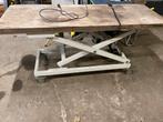 Schaarhef tafel, heftafel, verrijdbaar onderstel hoog/laag, Ophalen of Verzenden, Gebruikt, Minder dan 70 cm