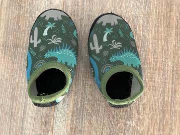 Waterschoentjes maat 20-21 beschikbaar voor biedingen