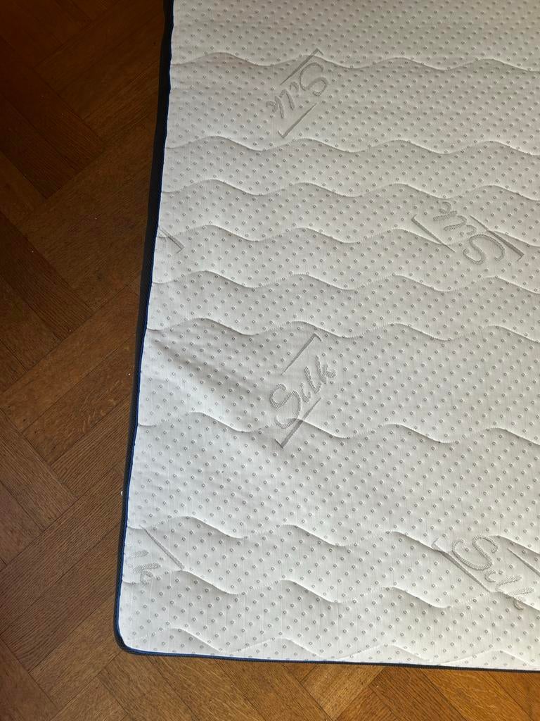Matras topper 130x200 - Comfort voor je bed!, Huis en Inrichting, Slaapkamer | Matrassen en Bedbodems, Ophalen, Zo goed als nieuw