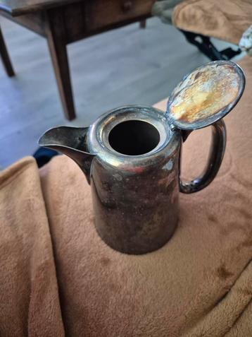 Antieke Martin Hall & Co Ltd Sheffield Waterkan Verzilverd  beschikbaar voor biedingen