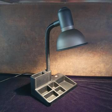 Kantoorlamp - Bureaulamp - Lamp en opbergvakjes - Organizer beschikbaar voor biedingen
