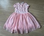 Le Chic jurk. Roze. Mt. 128, Meisje, Le Chic, Ophalen of Verzenden, Zo goed als nieuw