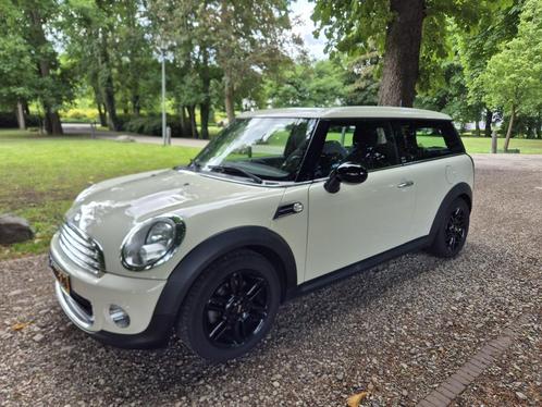 Mini Clubman 1.6 ONE Holland Street | NAP | Cruise | Pano, Auto's, Mini, Particulier, Clubman, ABS, Airbags, Airconditioning, Bluetooth