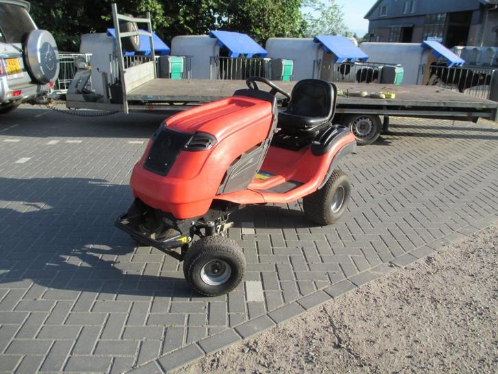 Diverse gebruikte onderdelen voor zitmaaiers te koop, Tuin en Terras, Zitmaaiers, Gebruikt, 90 tot 120 cm, Ophalen