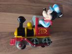 Mickey Mouse in trein Vintage, Verzamelen, Disney, Ophalen of Verzenden, Mickey Mouse, Gebruikt, Beeldje of Figuurtje