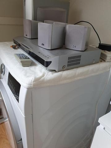Stereo set beschikbaar voor biedingen