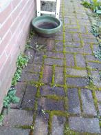 Gratis grote groene aardewerken buiten bloempot, Tuin en Terras, Bloembakken en Plantenbakken, Ophalen, Kunststof, Minder dan 30 cm