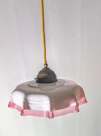 Vintage Opaalglazen Hanglamp Jaren 50, Huis en Inrichting, Lampen | Hanglampen, Gebruikt, Ophalen of Verzenden, Glas, Jaren 50