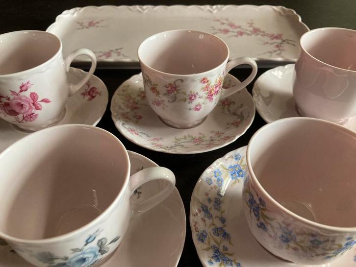 Zeldzaam 1814 Hutschenreuther Germany Rose Servies, Antiek en Kunst, Antiek | Servies compleet, Ophalen