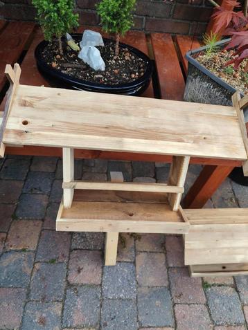 Nieuw Vogelhuisje - Standaard/Muurbeugel beschikbaar voor biedingen