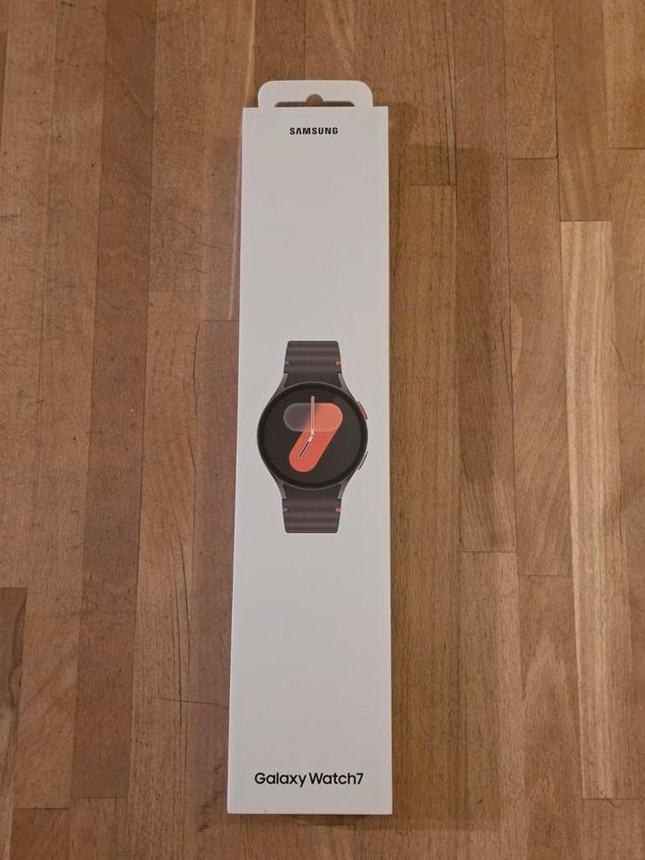 Samsung Galaxy Watch 7 - Nieuw in doos!, Sieraden, Tassen en Uiterlijk, Smartwatches, Nieuw, Android, Zwart, Afstand, Calorieverbanding