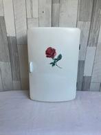 Medicijnen wand kastje oud retro badkamer, Huis en Inrichting, Badkamer | Badkamermeubels, Zo goed als nieuw, Minder dan 100 cm