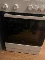 Beko elektrische fornuis, Witgoed en Apparatuur, Fornuizen, Zo goed als nieuw, 4 kookzones, Ophalen of Verzenden, 45 tot 60 cm