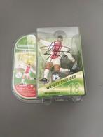 Wesley sneijder gesigneerd actie figuur pop met video bewijs, Ophalen of Verzenden, Zo goed als nieuw