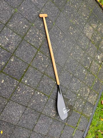 Outrigger peddel merk Scorpion beschikbaar voor biedingen