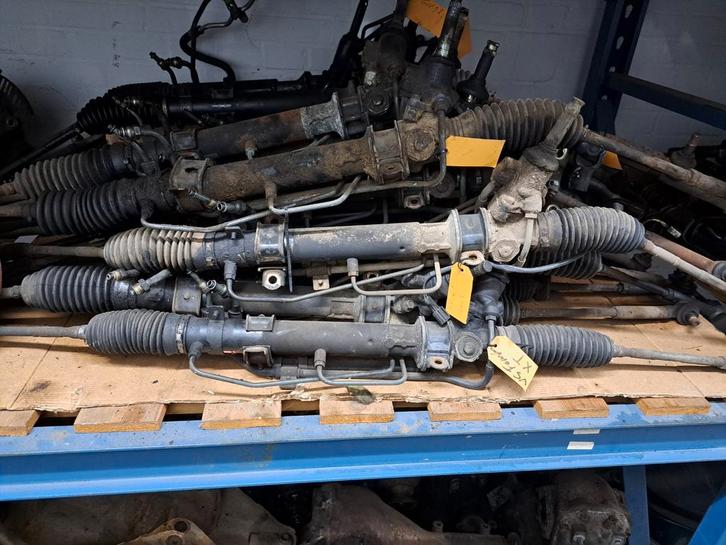 Subaru stuurhuizen voor verschillende modellen., Auto-onderdelen, Besturing, Subaru, Gebruikt, Ophalen of Verzenden