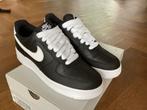 Nike Air Force 1  zwart-wit  size 44   NIEUW, Kleding | Heren, Schoenen, Zwart, Nike, Nieuw, Ophalen of Verzenden