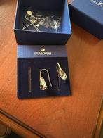 Swarovski oorstekers goud, Verzamelen, Swarovski, Ophalen of Verzenden, Nieuw