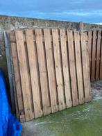 Stapel gebruikte schuttingen, Ophalen, 6 meter of meer, Hout, 1 tot 2 meter