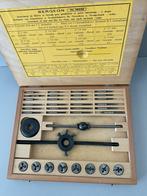 Bergeon tappenset voor horlogemaker en klokkenmaker, Antiek en Kunst, Ophalen of Verzenden