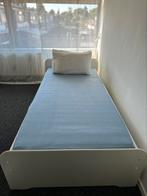 Een bed met boxspring matras, Ophalen of Verzenden, Eenpersoons