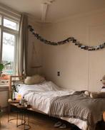 Bed met matras in goede staat!, Huis en Inrichting, Slaapkamer | Bedden, Gebruikt, 140 cm, Hout, Ophalen