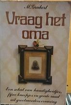 Vraag het oma - M. Grubert, Ophalen of Verzenden, Gelezen