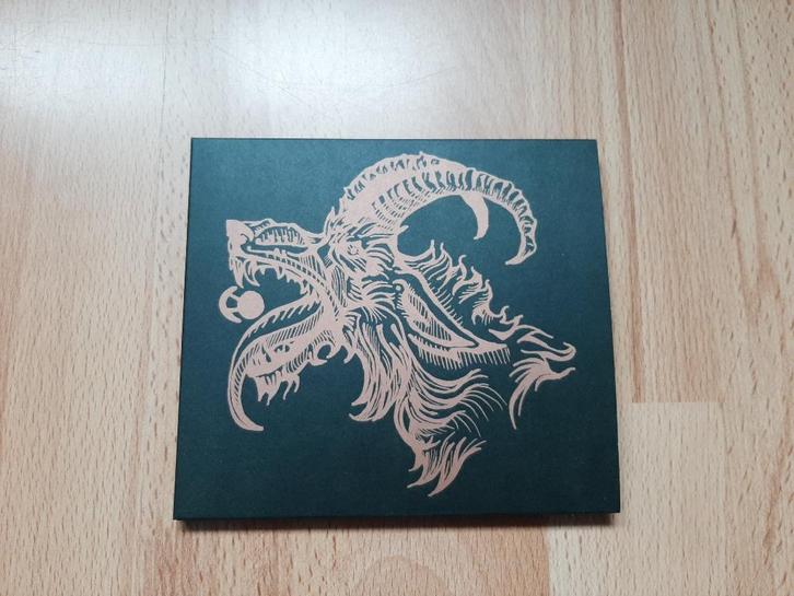 CD: Horse Latitudes - Black Soil, Cd's en Dvd's, Cd's | Hardrock en Metal, Zo goed als nieuw, Ophalen of Verzenden