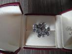 Zilverkleurige ring met verschillende strass stenen, nieuw!, Met kristal, Nieuw, Ophalen of Verzenden, Dame