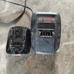Bosch 14,4 lader met 2 accu's, Doe-het-zelf en Verbouw, Gereedschap | Machine-onderdelen en Toebehoren, Ophalen of Verzenden, Gebruikt