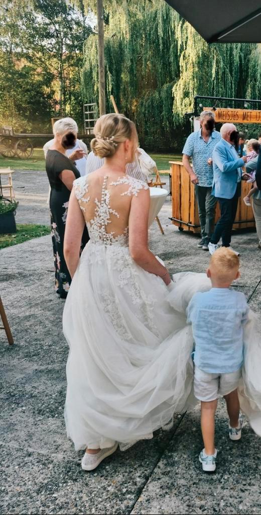 St. Patrick by pronovias prachtige trouwjurk bruidsjurk, Kleding | Dames, Trouwkleding en Trouwaccessoires, Zo goed als nieuw