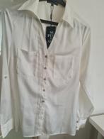 Nieuwe off-white soepelvallende blouse, satijnachtig mt S., Ophalen of Verzenden, Nieuw, Wit