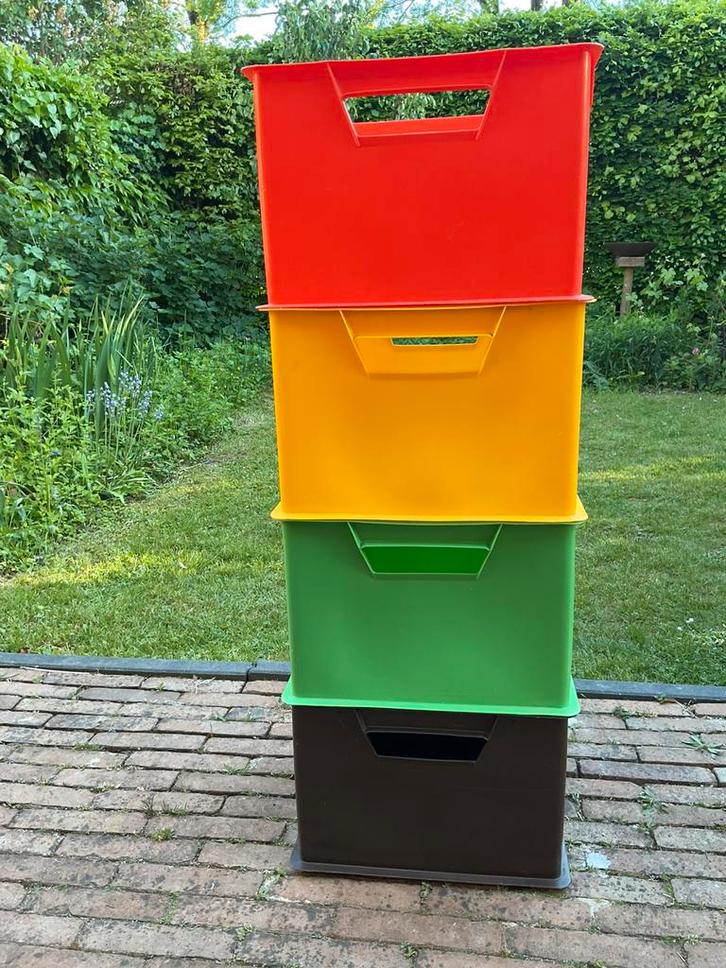 Vintage Tomado krat ideaal voor vinyl in vier kleuren, Doe-het-zelf en Verbouw, Kratten en Dozen, Gebruikt, Krat, Minder dan 50 cm