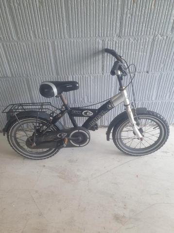 Popal Fun - Jongensfiets 16 inch beschikbaar voor biedingen