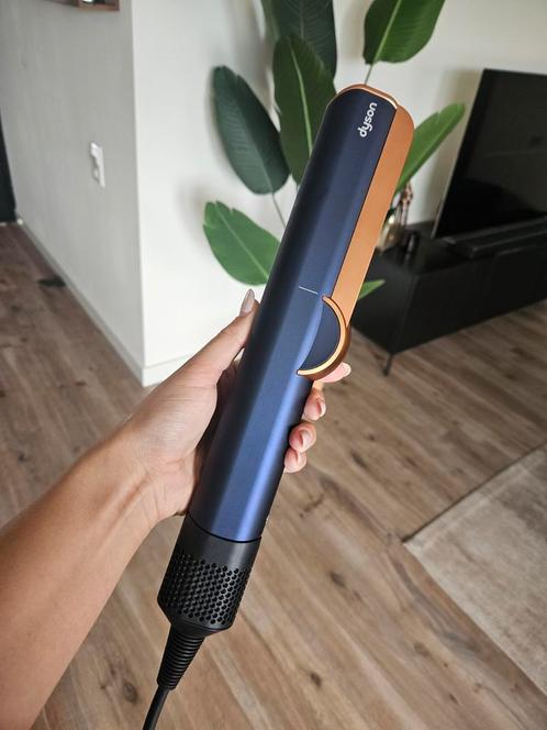Dyson Airstrait, Witgoed en Apparatuur, Persoonlijke-verzorgingsapparatuur, Zo goed als nieuw, Haarverzorging, Ophalen of Verzenden