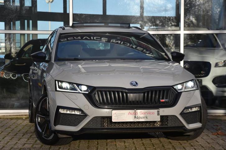 Skoda Octavia Combi 2.0 TSI RS First Edition Nav. Pano. dak, Auto's, Skoda, Bedrijf, Te koop, Octavia, 360° camera, ABS, Achteruitrijcamera