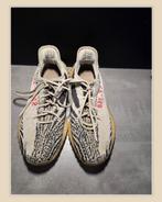 Yeezy Boost 350 V2 Zebra, Kleding | Heren, Schoenen, Ophalen of Verzenden, Zo goed als nieuw