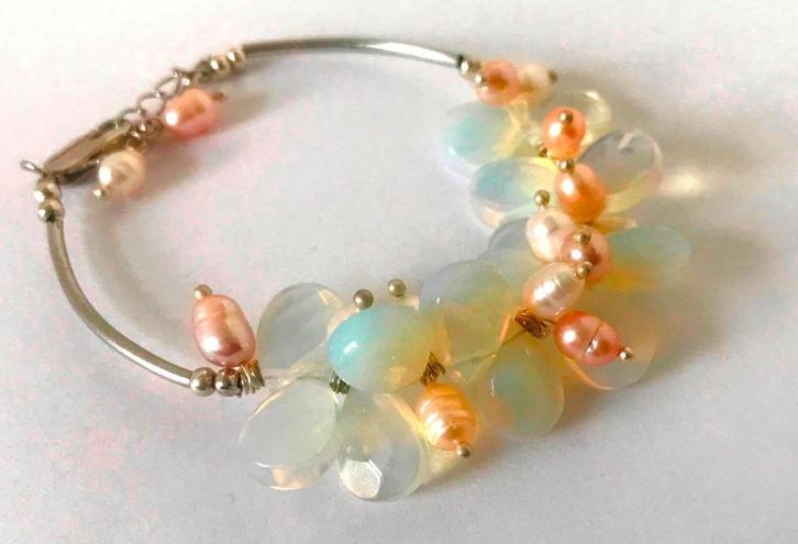 Prachtige Opaliet met zoetwater parels armband, Sieraden, Tassen en Uiterlijk, Armbanden, Nieuw, Met edelsteen, Verzenden