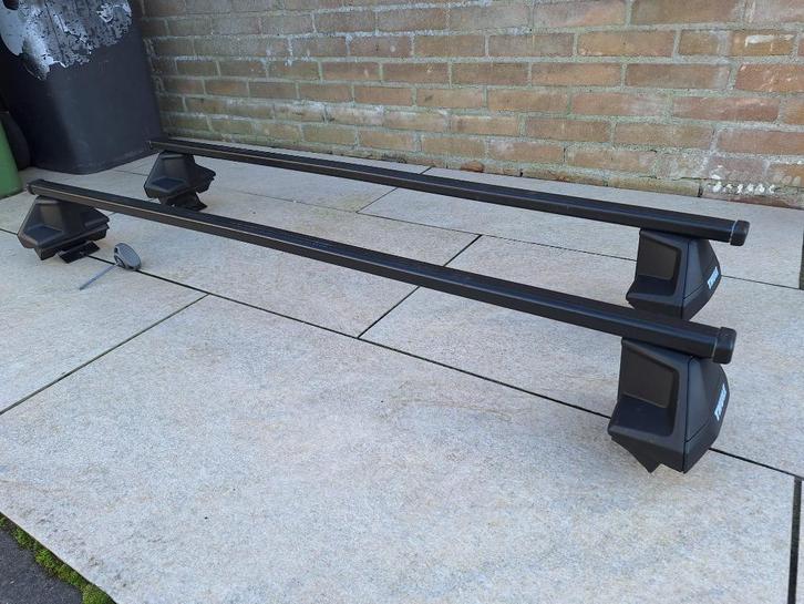 Thule dakdragers Opel Astra Sports Tourer 2016+ SquareBar, Auto diversen, Dakdragers, Zo goed als nieuw, Ophalen