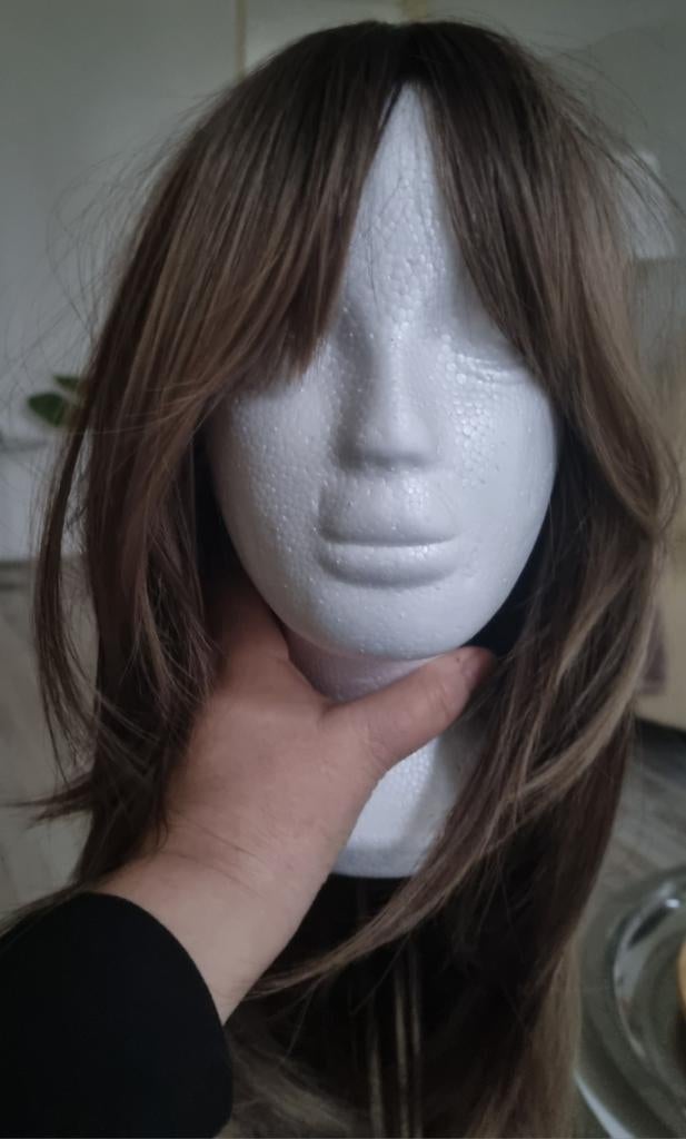 Mooie pruik/ haarwerk/wig 24 inch, Sieraden, Tassen en Uiterlijk, Uiterlijk | Haarverzorging, Ophalen of Verzenden, Nieuw, Pruik of Haarverlenging