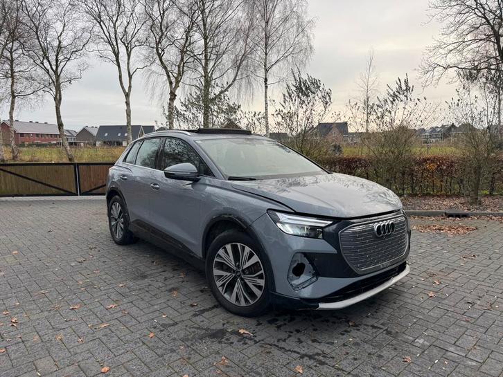 Audi Q4 50e Quattro S-Line Panoramadak Camera ACC LED Nardo!, Auto diversen, Schadeauto's, Audi, Automaat, Elektrisch, SUV of Terreinwagen