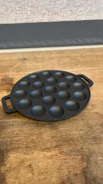 NIEUWE Poffertjes pan. 19 poffertjes., Huis en Inrichting, Keuken | Potten en Pannen, Ophalen of Verzenden, Nieuw, Gietijzer, Koekenpan of Braadpan